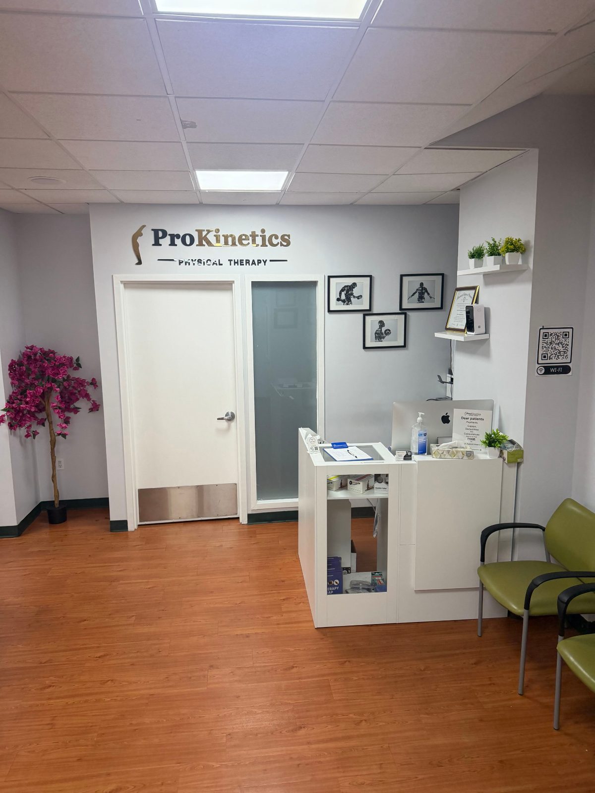 ProKinetics Chelsea reception and front desk